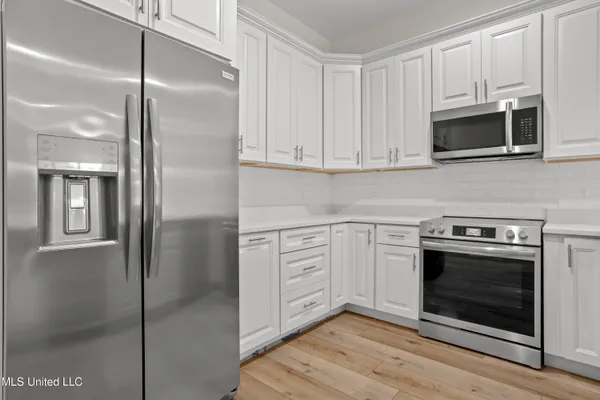 $569,900 | 124 Court Street, Unit 206, Bay St. Louis, MS 39520