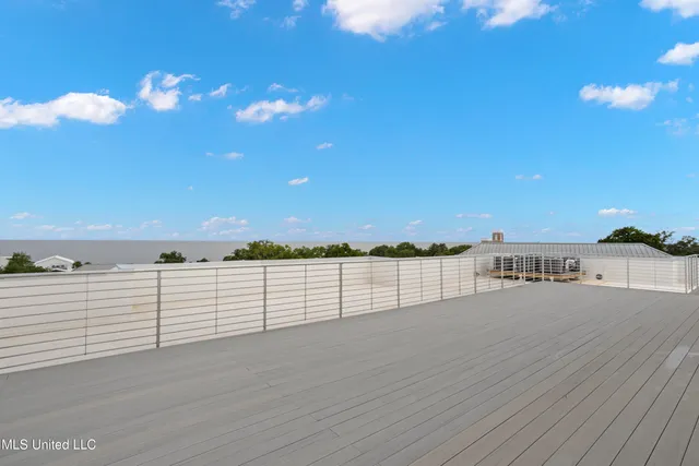 $619,900 | 124 Court Street, Unit 206, Bay St. Louis, MS 39520