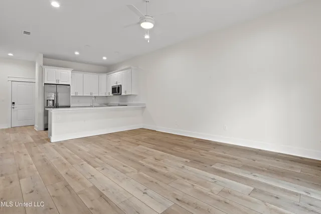 $619,900 | 124 Court Street, Unit 206, Bay St. Louis, MS 39520