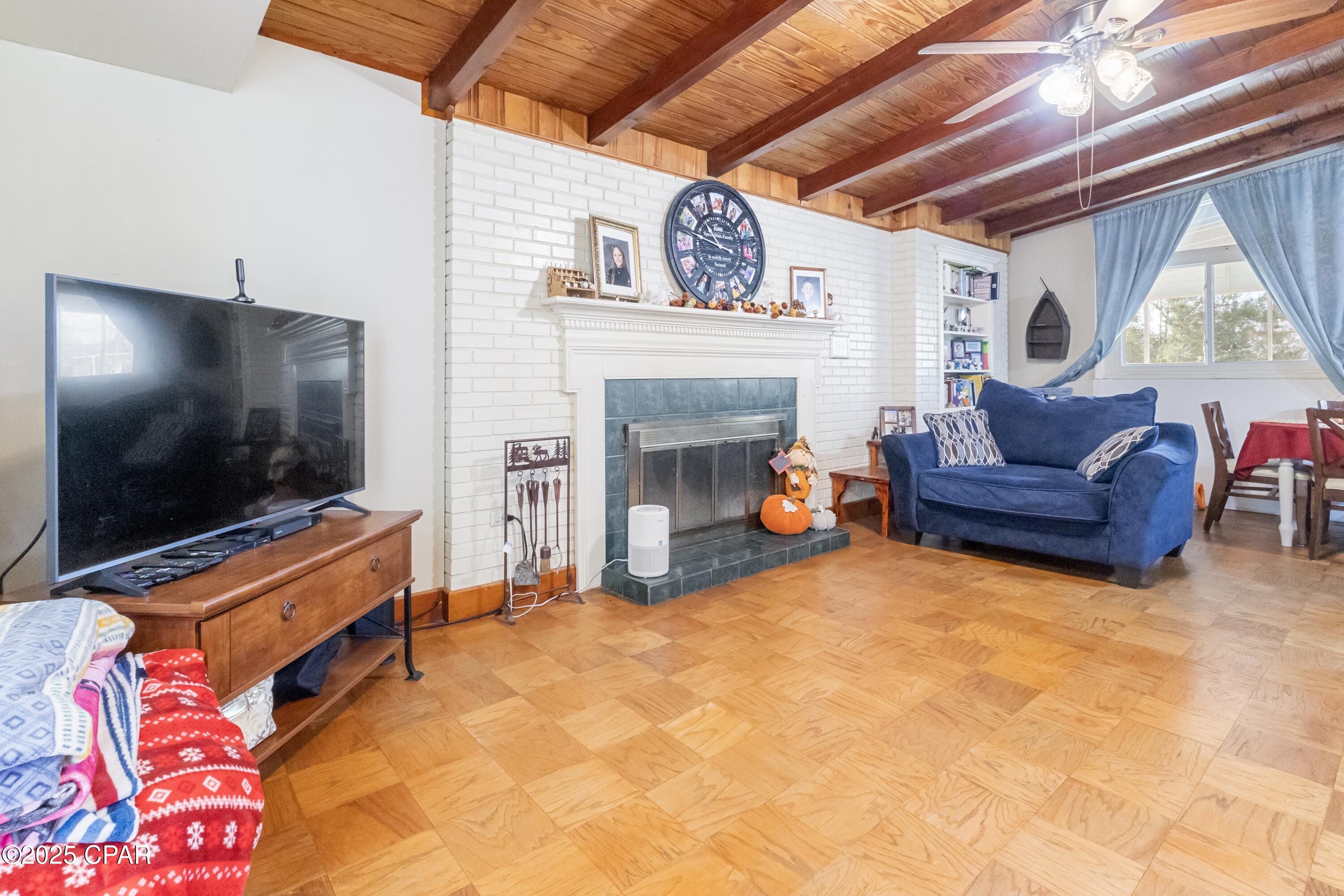 3369 Parkridge Road Marianna, FL 32446 - Photo 4 of 32