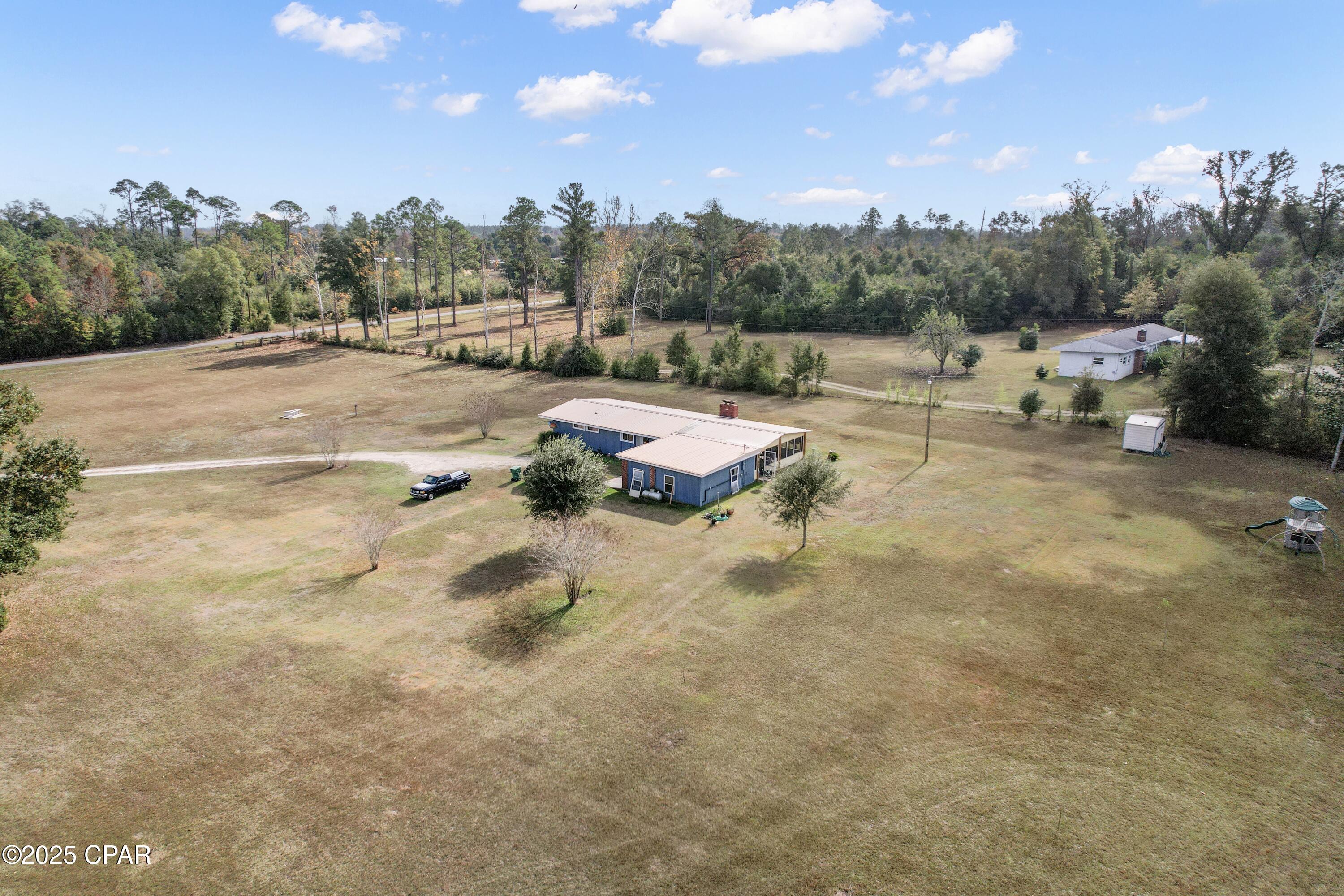3369 Parkridge Road Marianna, FL 32446 - Photo 8 of 32