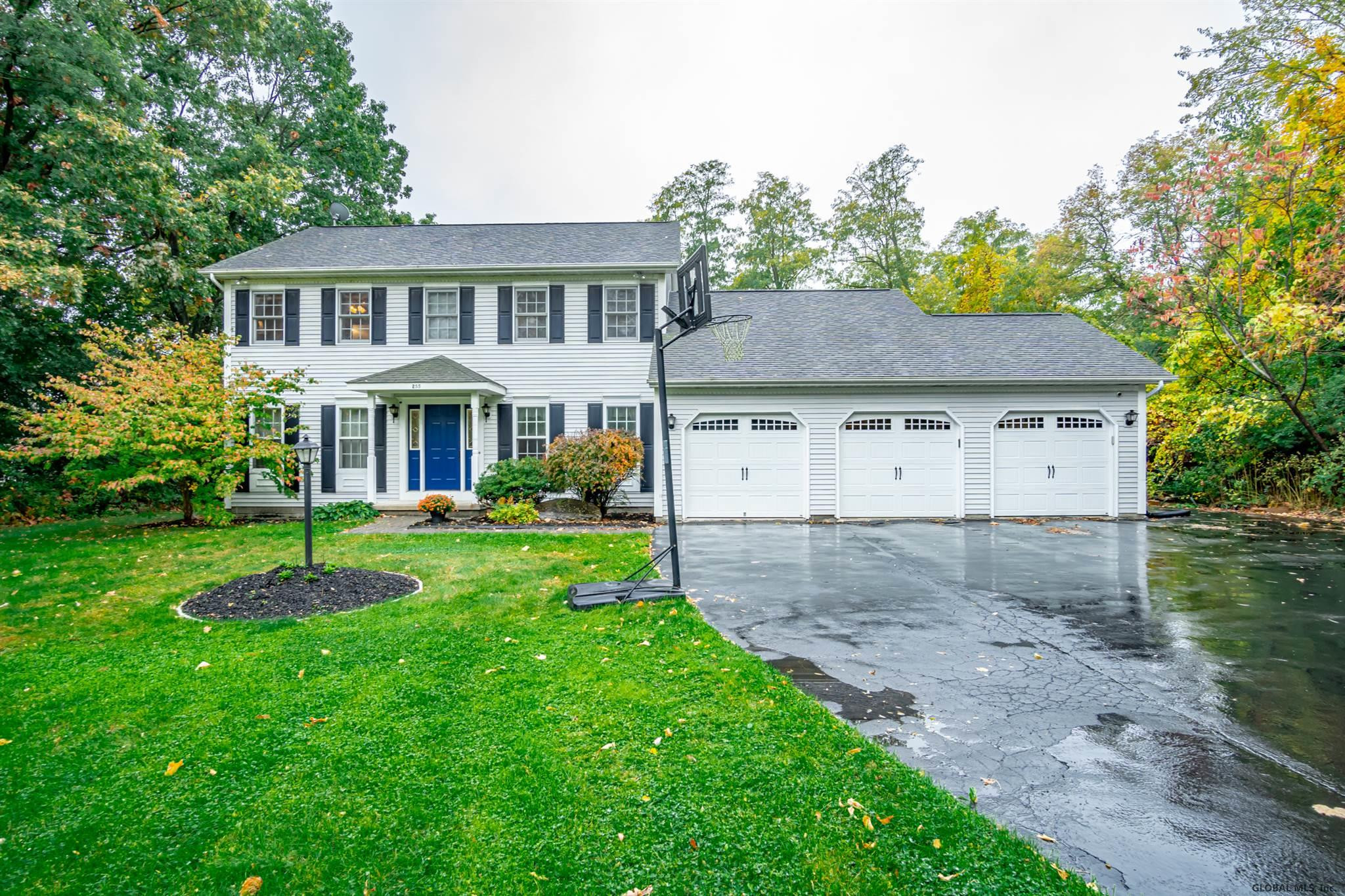 255 Putnam Road Rotterdam, NY 12306 - Photo 3 of 54 Photo 3