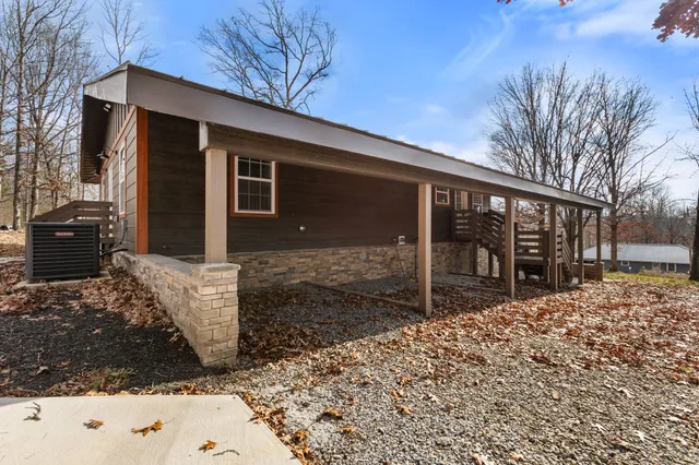 $373,900 | 6645 Parish Drive, Nunnelly, TN 37137