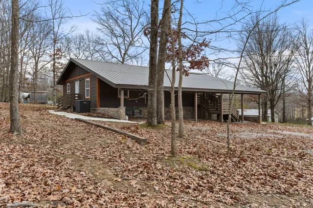 $373,900 | 6645 Parish Drive, Nunnelly, TN 37137