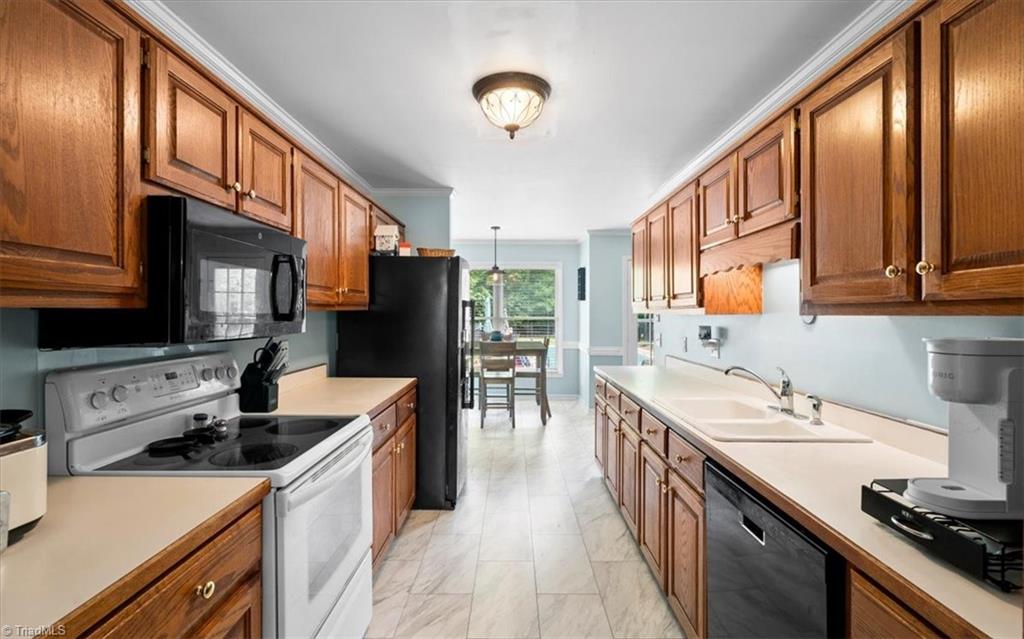 2350 Lacy Holt Road Graham, NC 27253 - Photo 10 of 36 Gallery Image 10