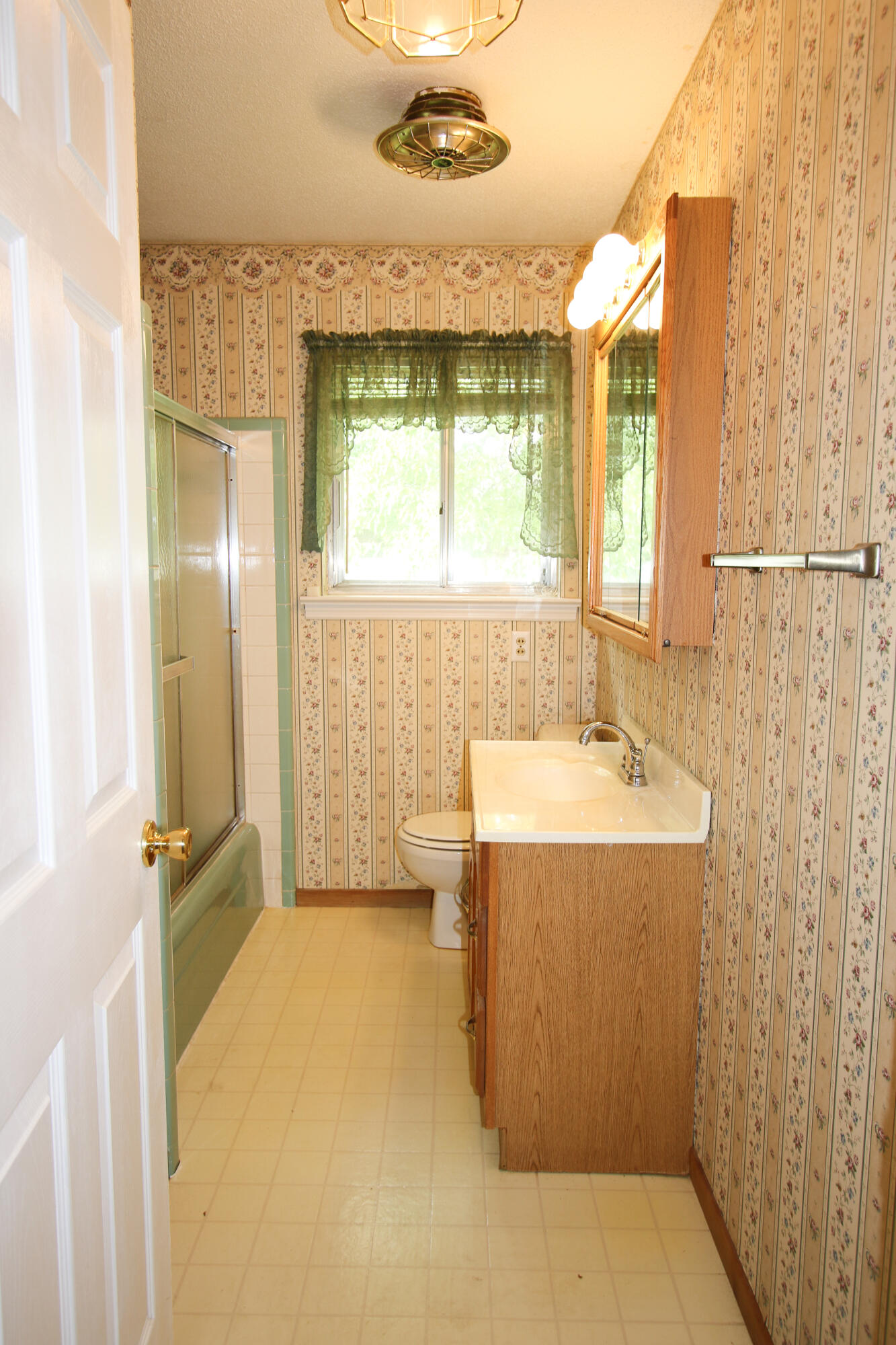 8014 Karr Street Chattanooga, TN 37421 - Photo 11 of 15 1J3A4692