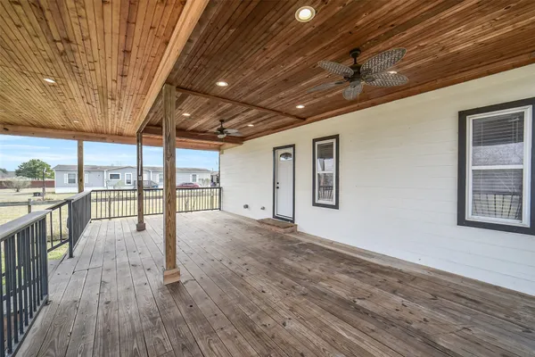 $2,000 | 1025 Arizona Drive, Cleveland, TX 77327