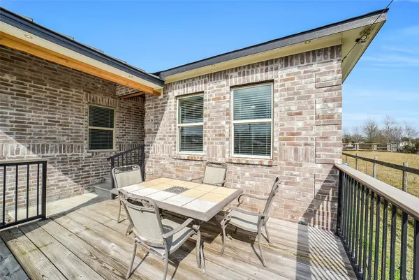 $2,000 | 1025 Arizona Drive, Cleveland, TX 77327