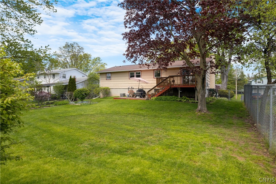 7 Lark Path Clay, NY 13090 - Photo 31 of 38