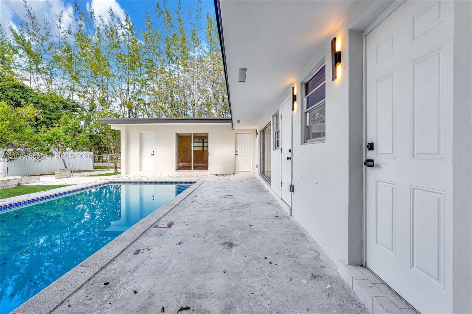8201 Southwest 42nd Street Miami, FL 33155 - Photo 49 of 71