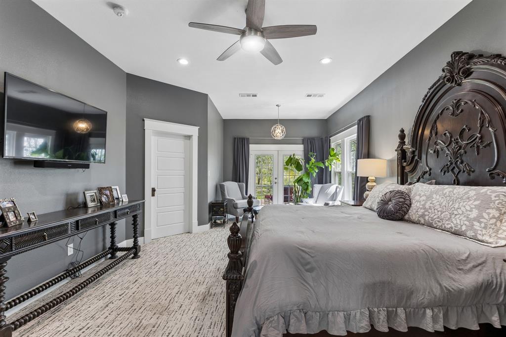 110 South Walnut Street Roanoke, TX 76262 - Photo 16 of 40