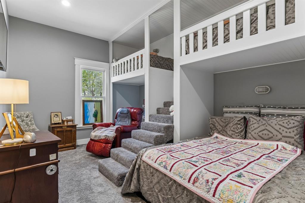 110 South Walnut Street Roanoke, TX 76262 - Photo 21 of 40