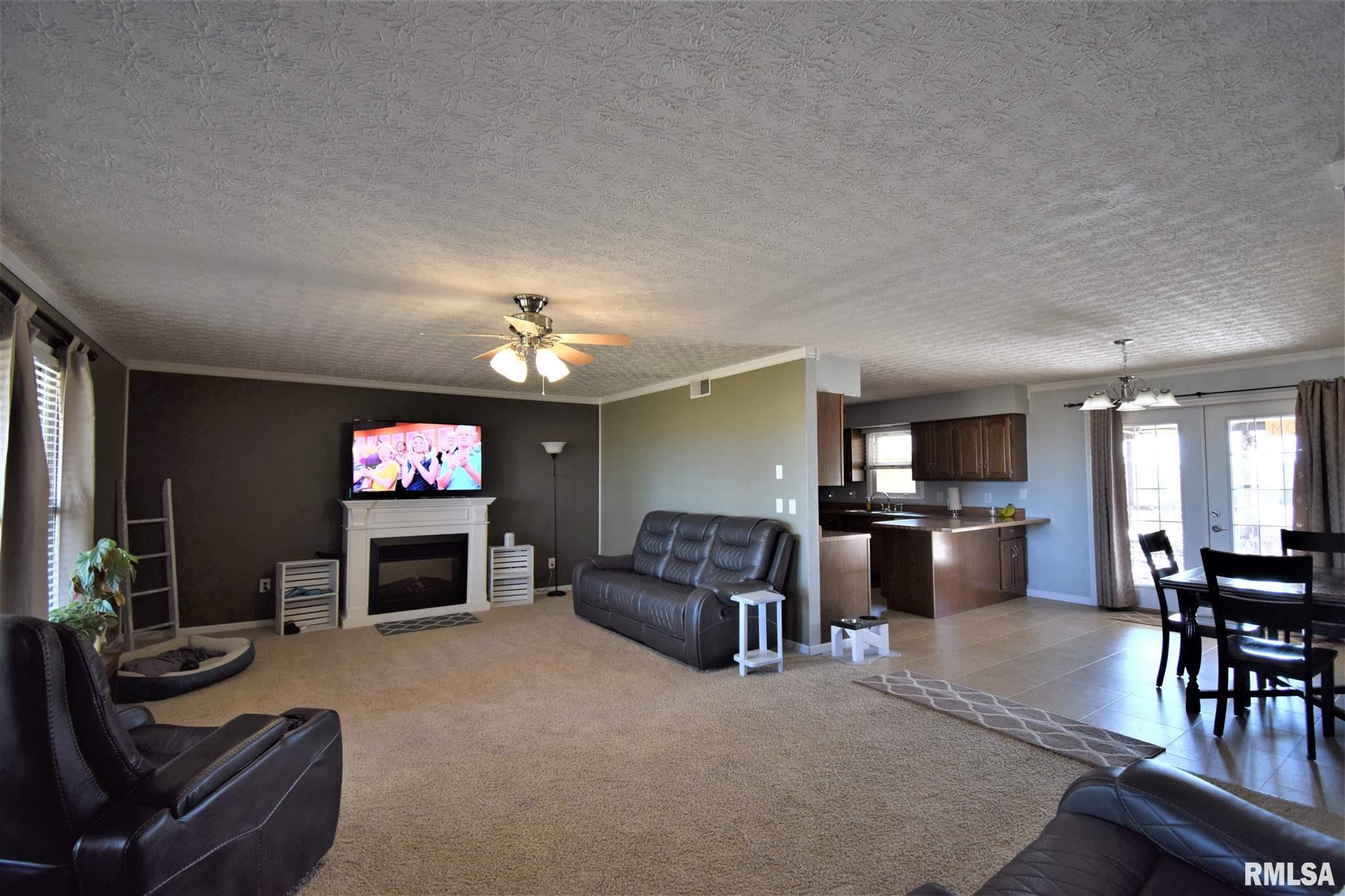10383 East Bakerville Road Mount Vernon, IL 62864 - Photo 11 of 39 Gallery Image 11