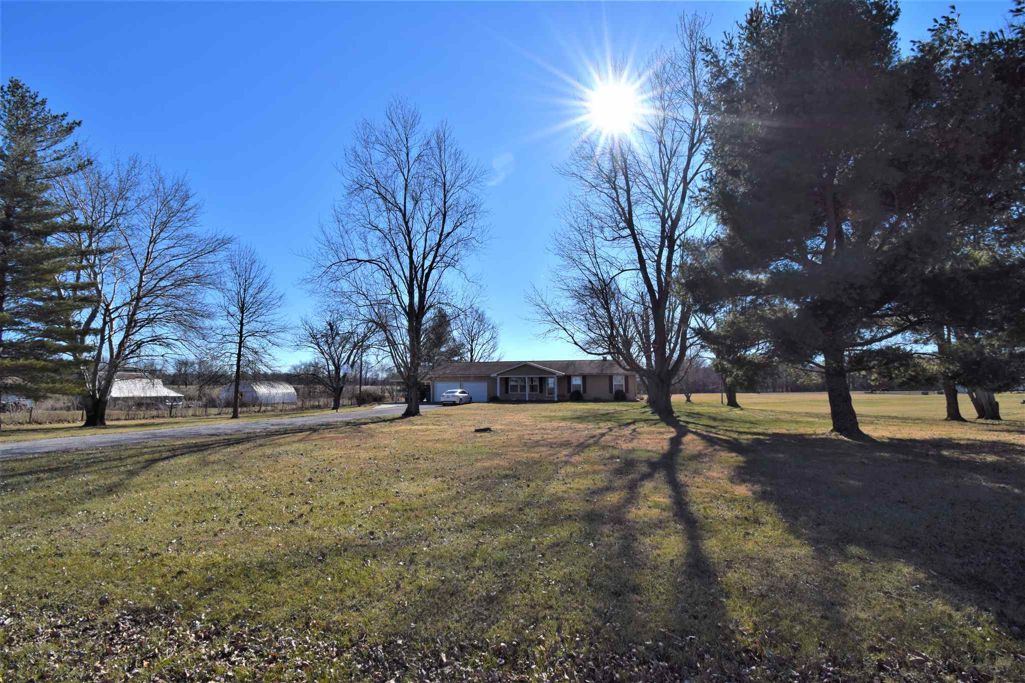 10383 East Bakerville Road Mount Vernon, IL 62864 - Photo 3 of 39 Gallery Image 3