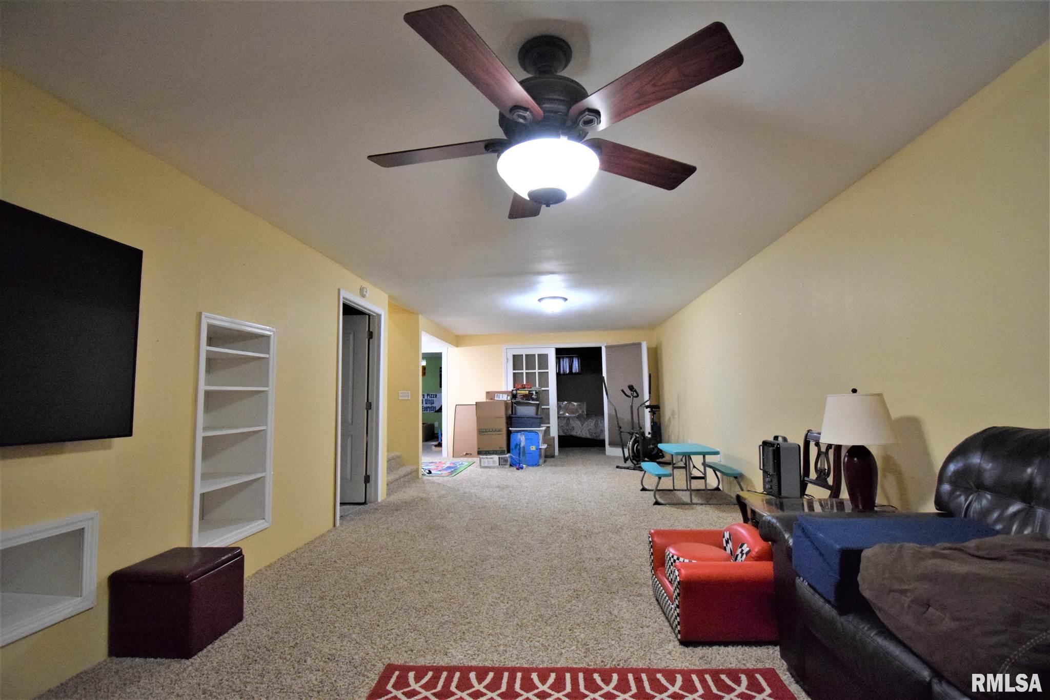 10383 East Bakerville Road Mount Vernon, IL 62864 - Photo 35 of 39 Gallery Image 35