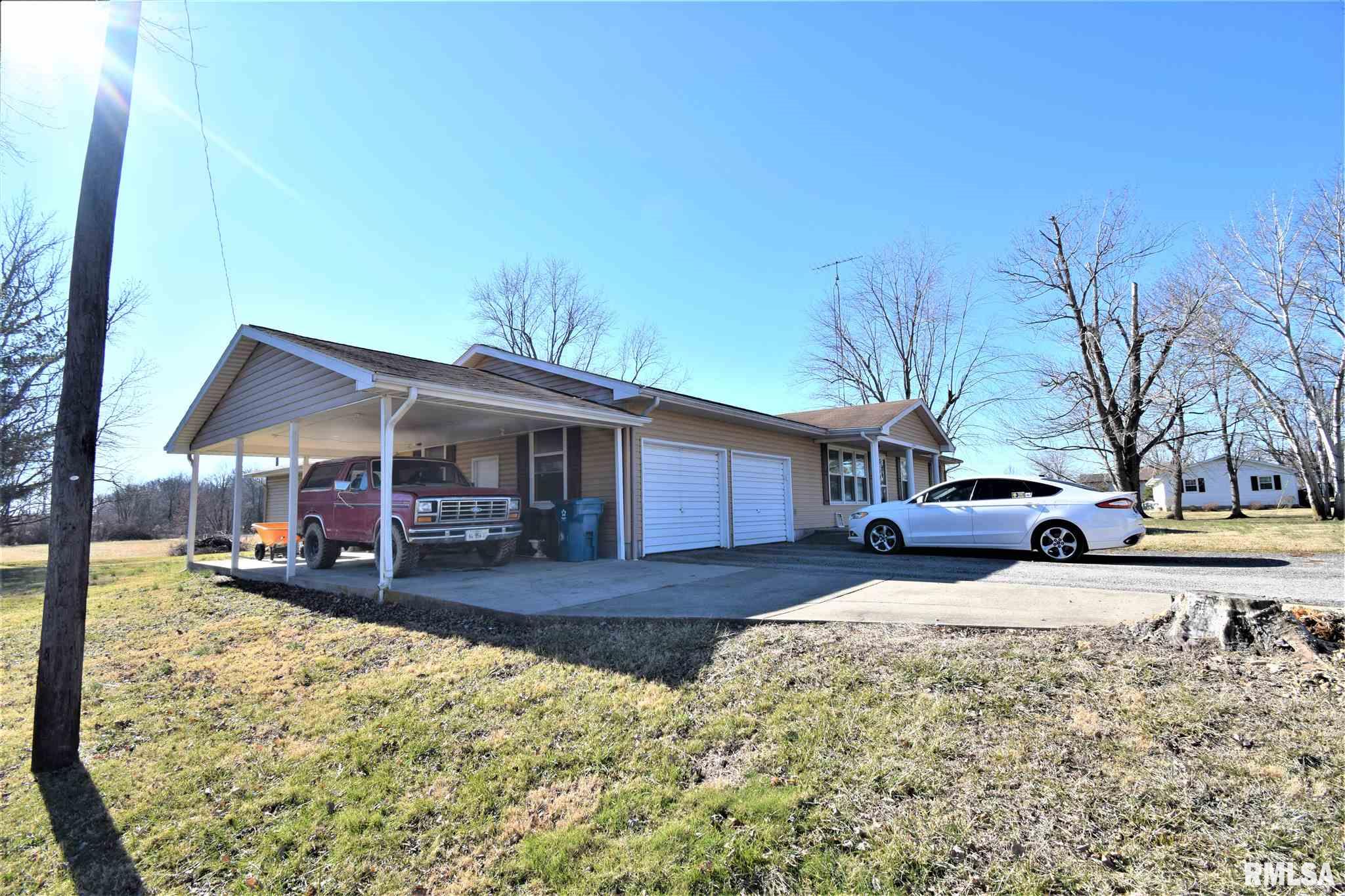 10383 East Bakerville Road Mount Vernon, IL 62864 - Photo 4 of 39 Gallery Image 4