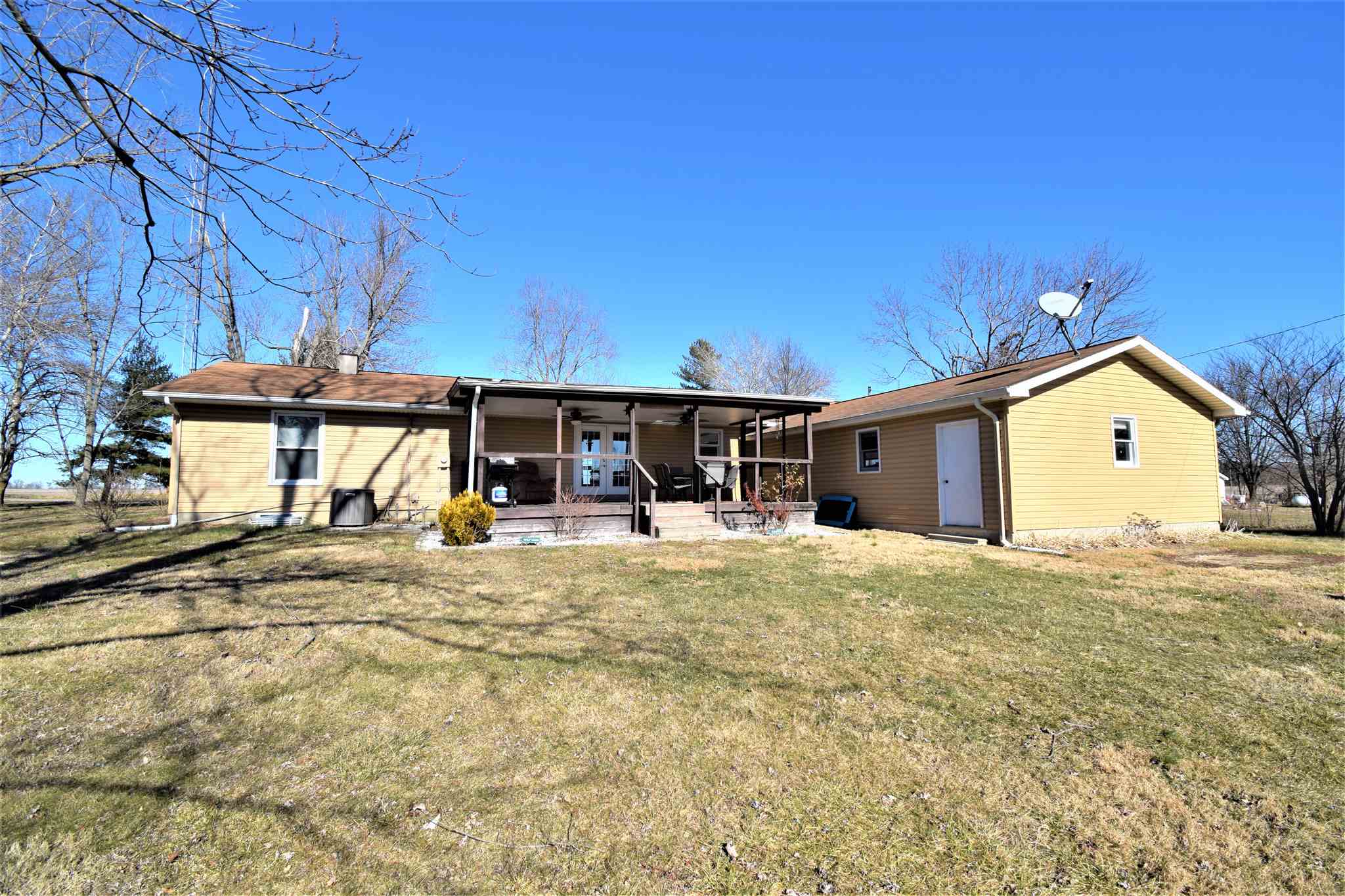 10383 East Bakerville Road Mount Vernon, IL 62864 - Photo 6 of 39 Gallery Image 6