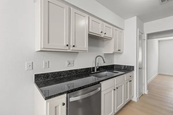$515,500 | 11131 Henge Drive, Austin, TX 78759