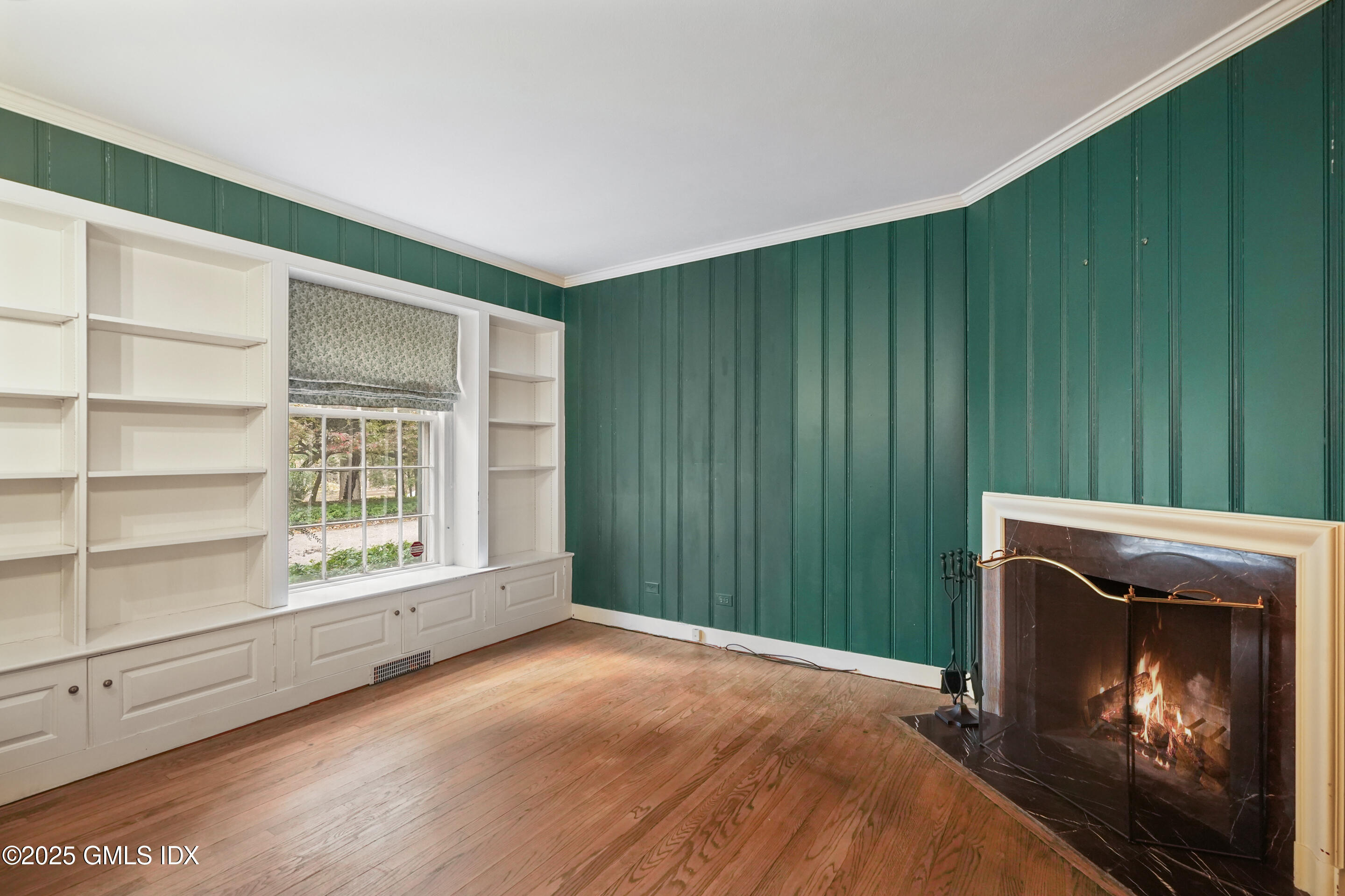 583 Lake Avenue Greenwich, CT 06830 - Photo 13 of 42 Den