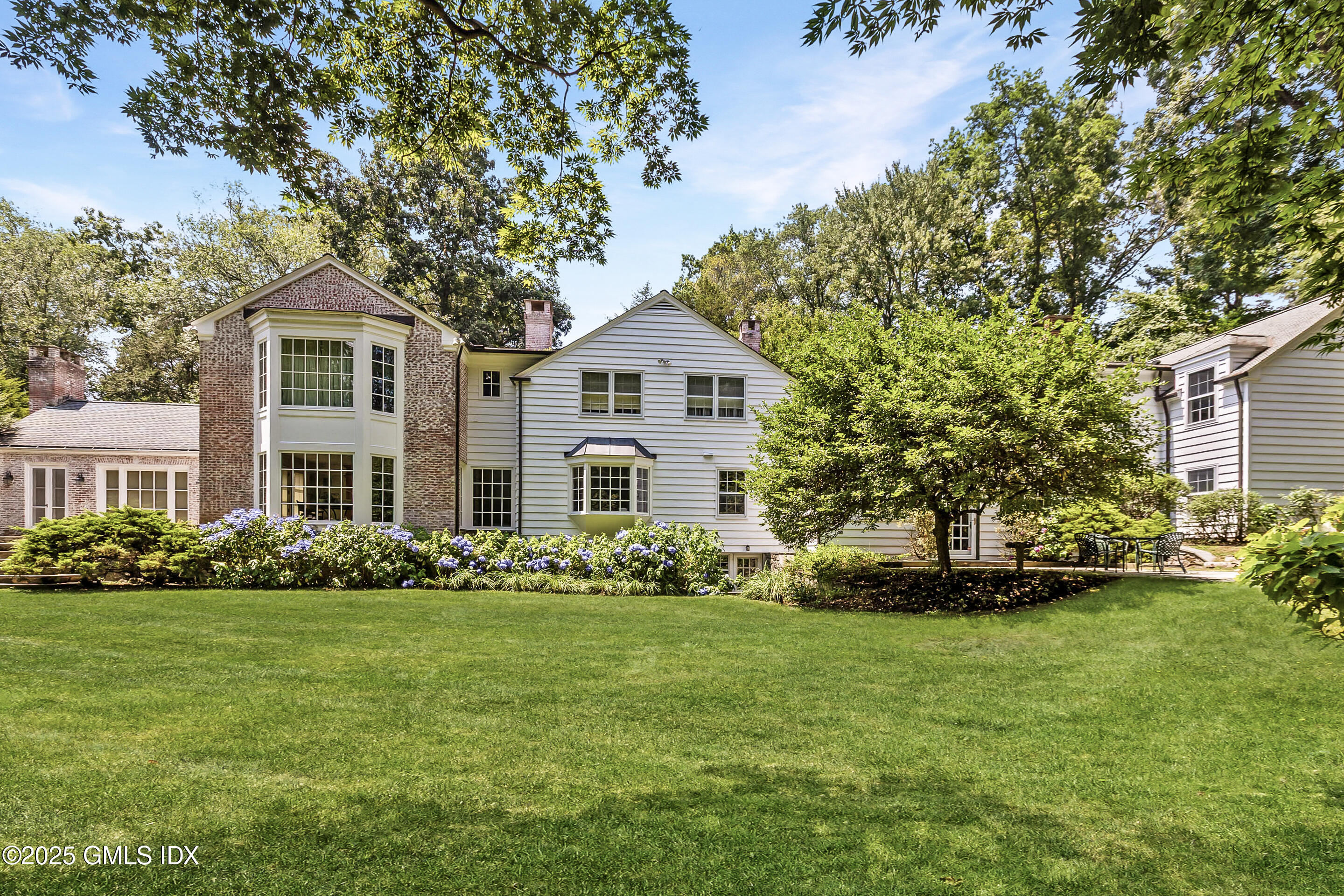 583 Lake Avenue Greenwich, CT 06830 - Photo 32 of 42 Rear Yard