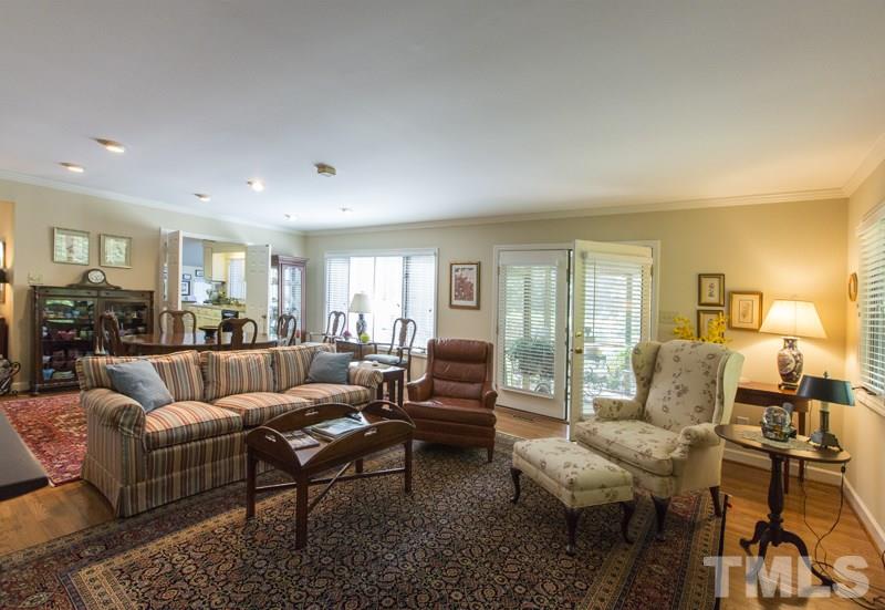 843 Inglenook Road Durham, NC 27707 - Photo 4 of 18 Gallery Image 4