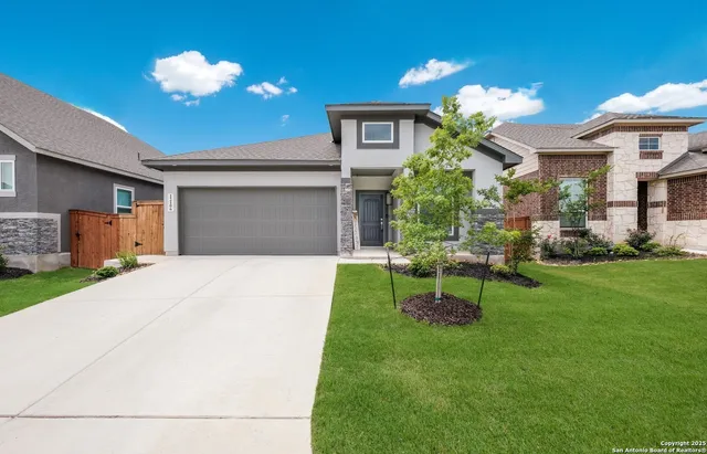 $1,895 | 12106 Casparis, San Antonio, TX 78254