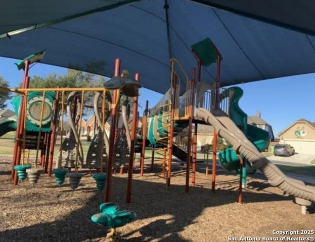 $1,895 | 12106 Casparis, San Antonio, TX 78254