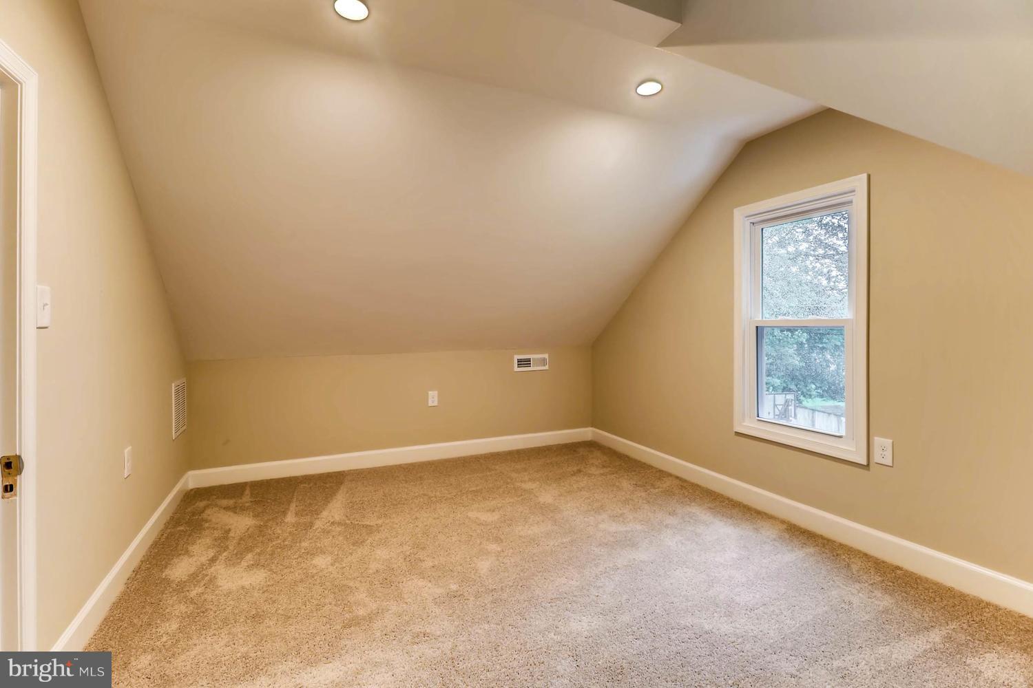 8103 Bullneck Road Baltimore, MD 21222 - Photo 19 of 26 an empty room with a window