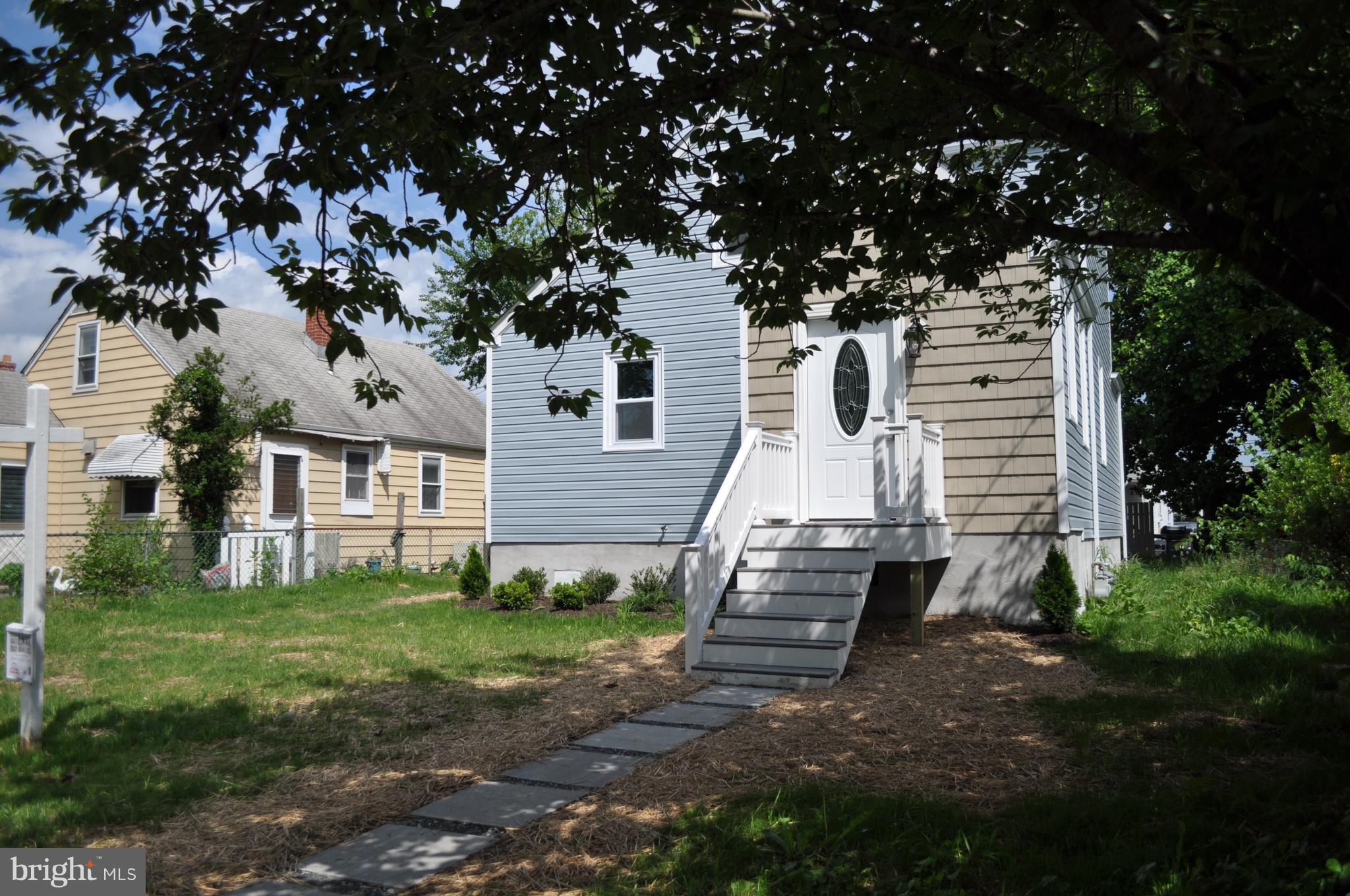 8103 Bullneck Road Baltimore, MD 21222 - Photo 3 of 26 a view of a house with backyard