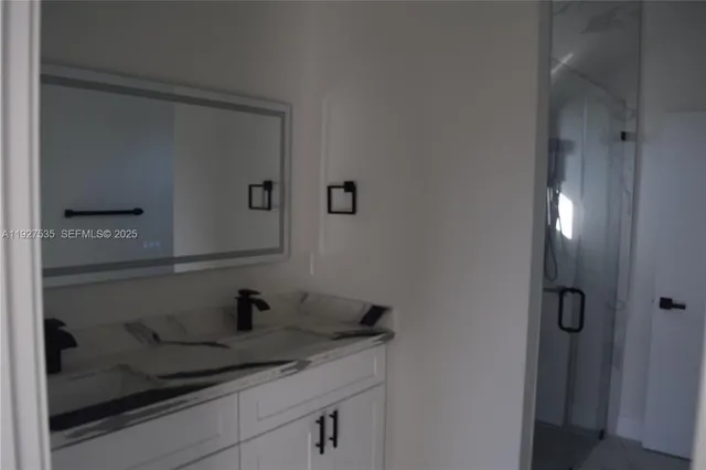 $345,000 | 25-th W 25th, Lehigh Acres, FL 33971