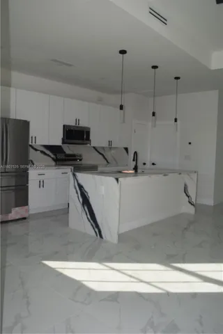 $345,000 | 25-th W 25th, Lehigh Acres, FL 33971