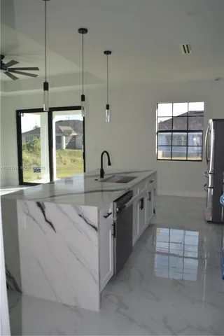 $345,000 | 25-th W 25th, Lehigh Acres, FL 33971