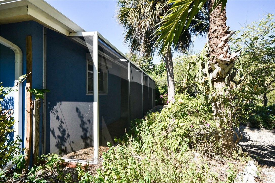 998 Fish Crow Road Sanibel, FL 33957 - Photo 6 of 30 Gallery Image 6