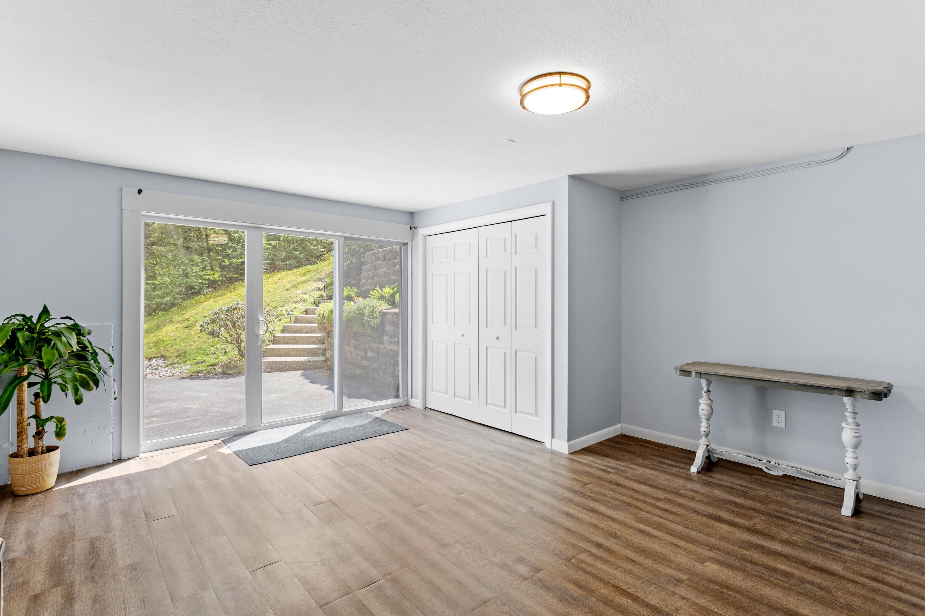127 Branch Road Weare, NH 03281 - Photo 44 of 60