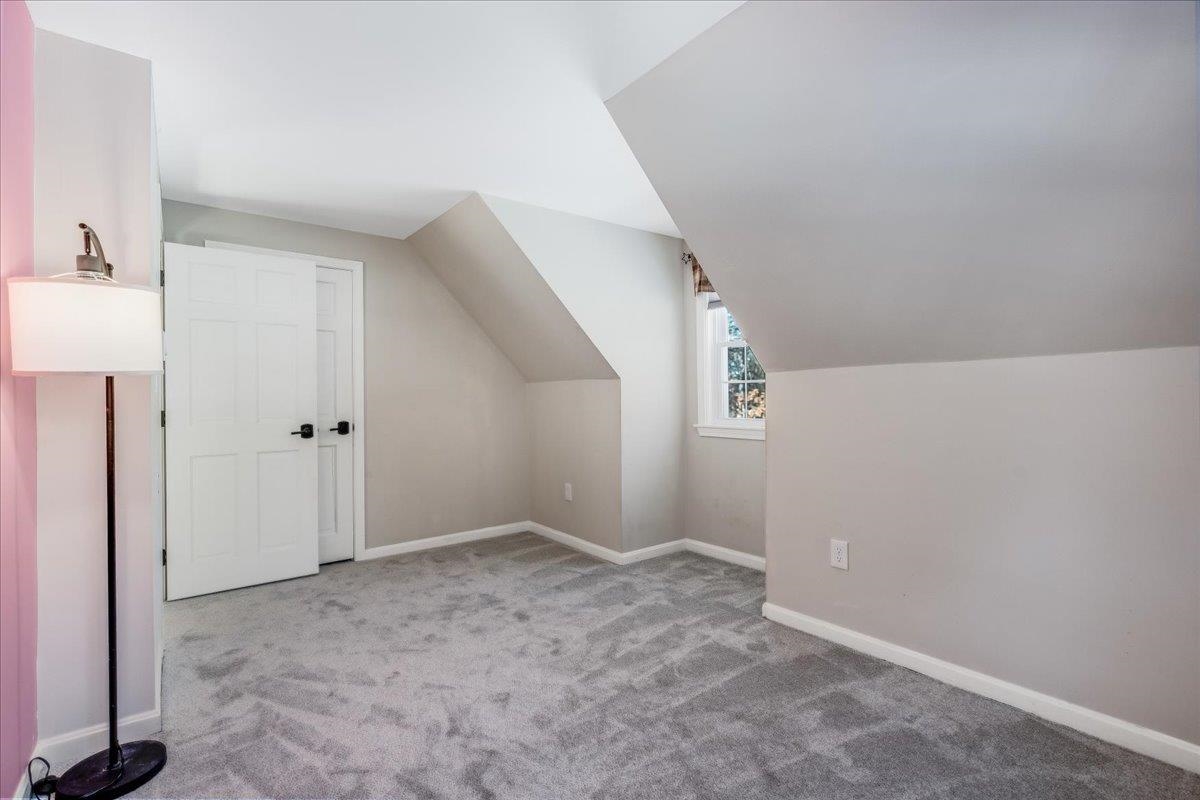 17 Autumn Street Windham, NH 03087 - Photo 29 of 42
