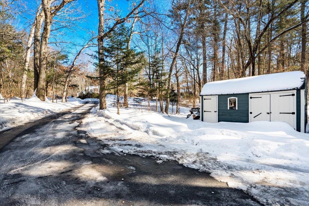 17 Autumn Street Windham, NH 03087 - Photo 39 of 42