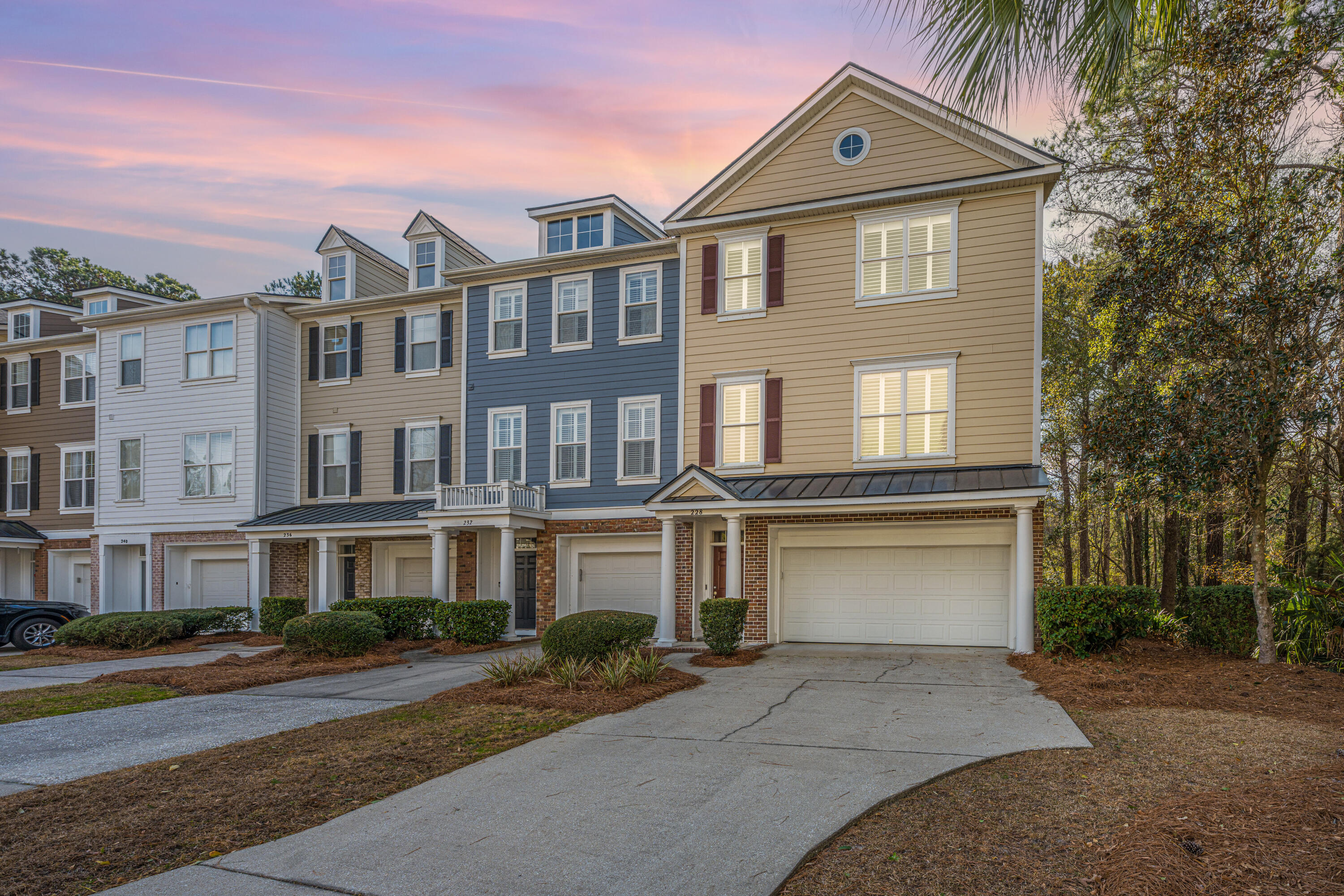 228 Fair Sailing Road Mount Pleasant, SC 29466 - Photo 1 of 85 228FairSailingRd001
