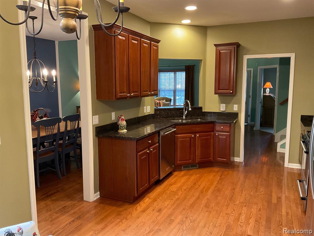 49802 Potomac Road Canton, MI 48188 - Photo 21 of 47