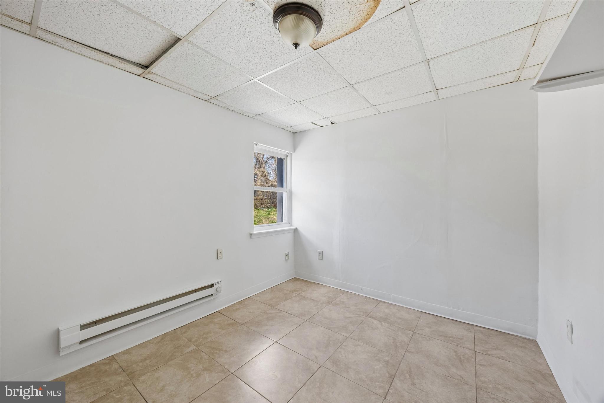 909 Springfield Road, Unit B Darby, PA 19023 - Photo 14 of 15