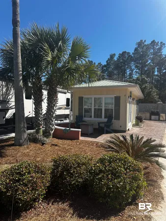 $199,000 | 12131 Gateway Drive, Unit 17, Elberta, AL 36530