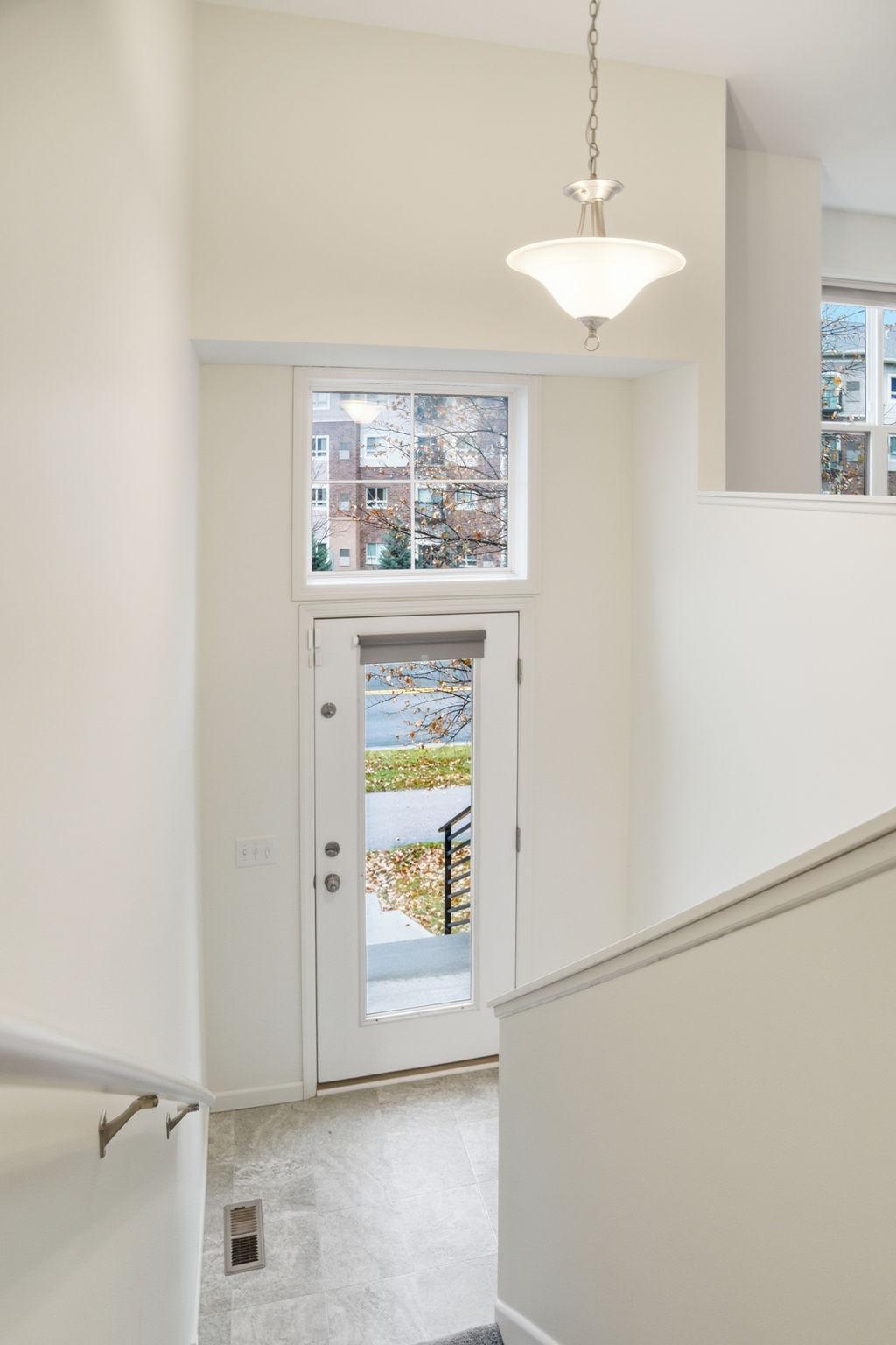 4035 River Valley Way Eagan, MN 55122 - Photo 11 of 27