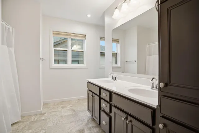 $434,900 | 4035 River Valley Way, Eagan, MN 55122