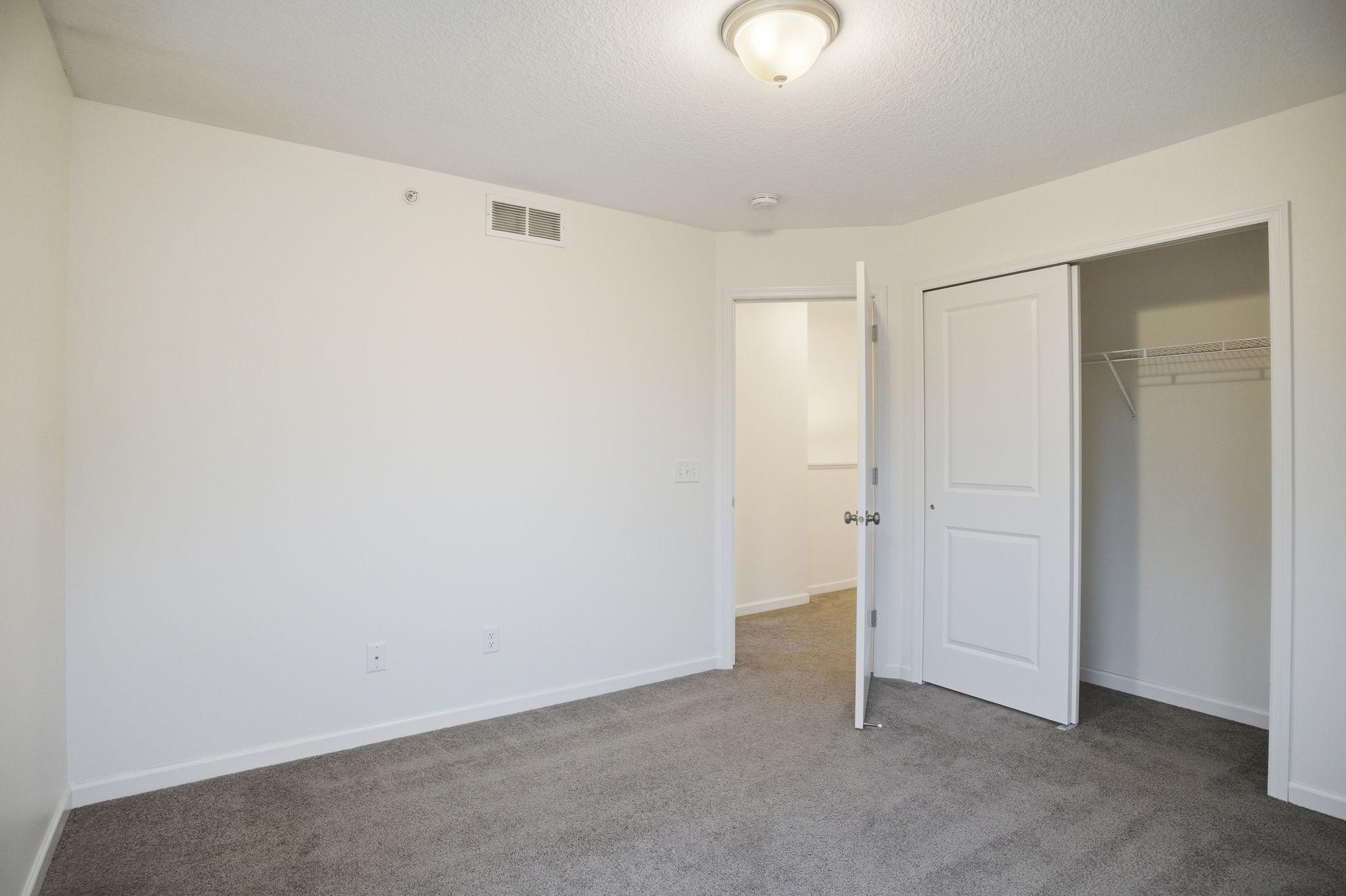 4035 River Valley Way Eagan, MN 55122 - Photo 17 of 27