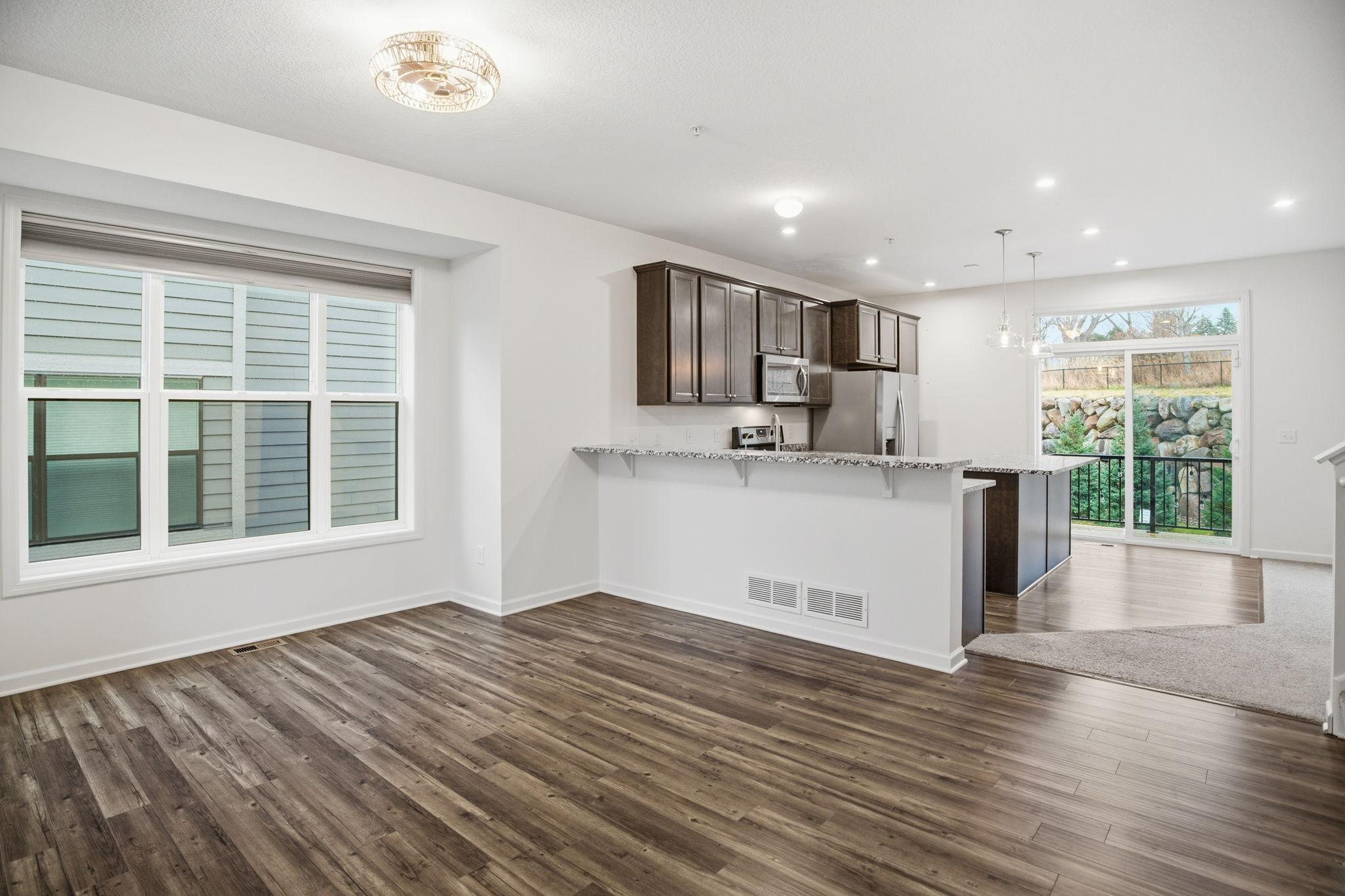 4035 River Valley Way Eagan, MN 55122 - Photo 4 of 27