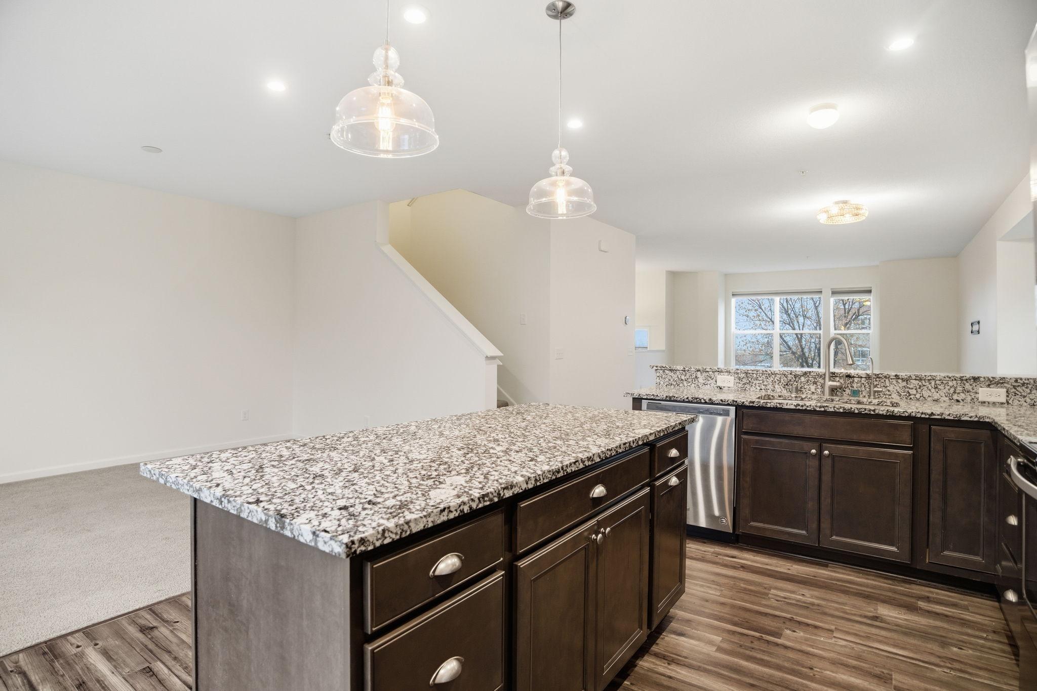 4035 River Valley Way Eagan, MN 55122 - Photo 10 of 27