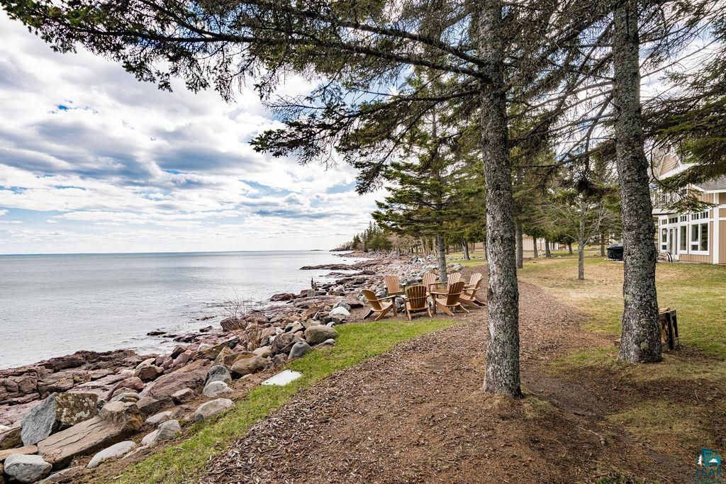 596 Larsmont Way, Unit 315 Two Harbors, MN 55616 - Photo 2 of 64