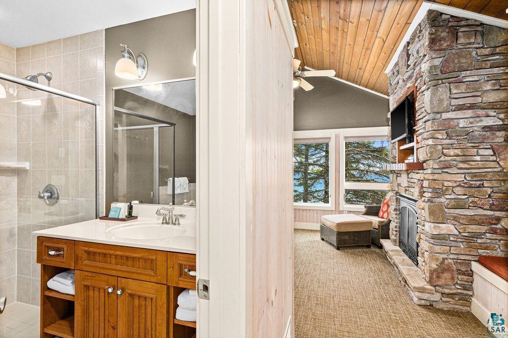 596 Larsmont Way, Unit 315 Two Harbors, MN 55616 - Photo 27 of 64