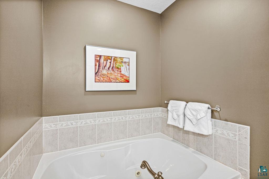 596 Larsmont Way, Unit 315 Two Harbors, MN 55616 - Photo 29 of 64
