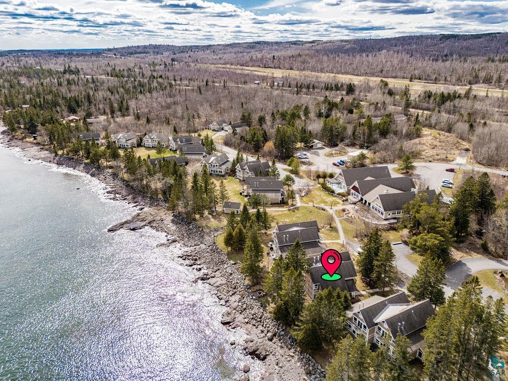 596 Larsmont Way, Unit 315 Two Harbors, MN 55616 - Photo 3 of 64