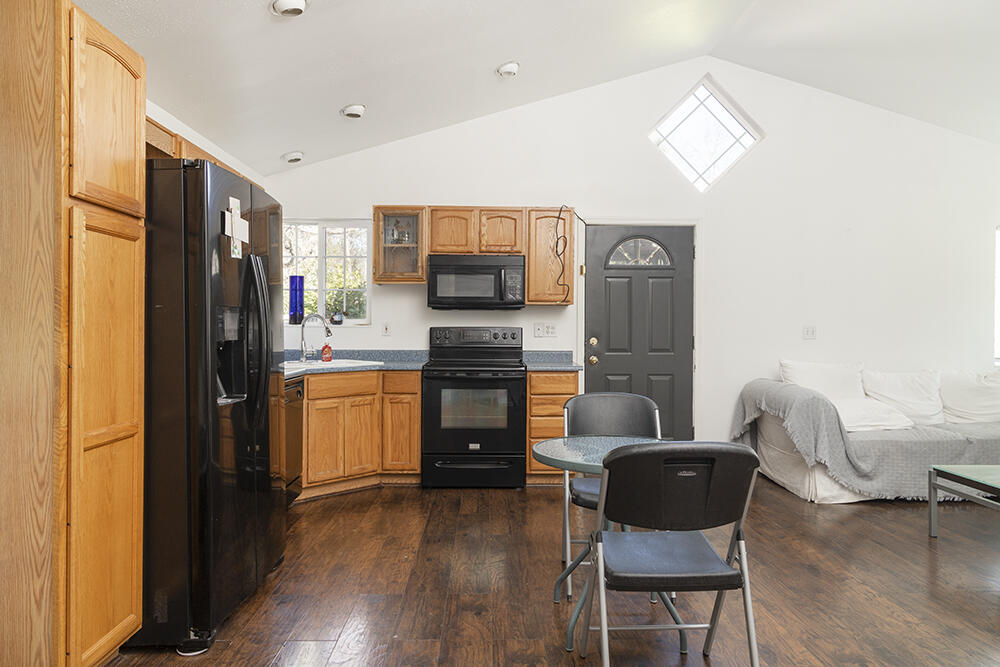 1685 Cedar Flat Road Williams, OR 97544 - Photo 4 of 60 5